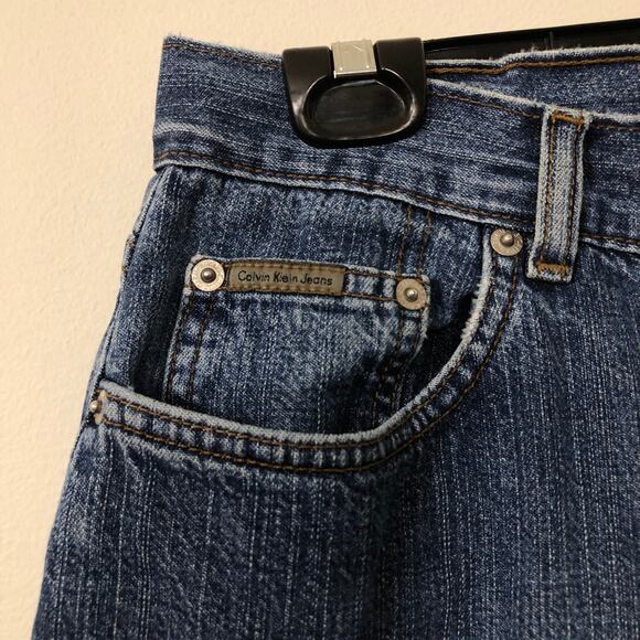 VTG Calvin Klein Jeans 12 Easy Fit Tapered Denim 100% Cotton Y2K 90s Minimalist - Picture 3 of 10